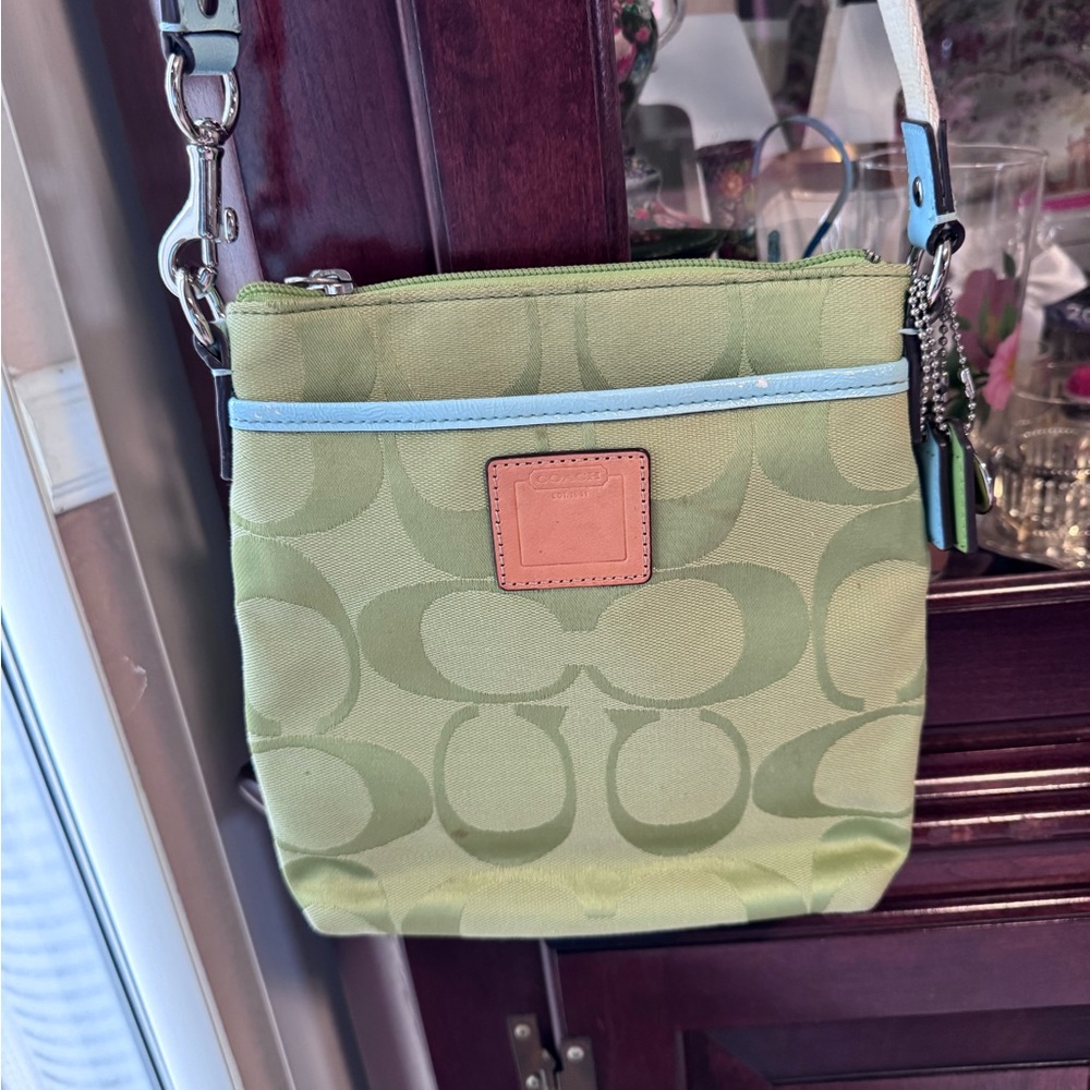 Stylish  Coach Green Crossbody Bag with Pattern